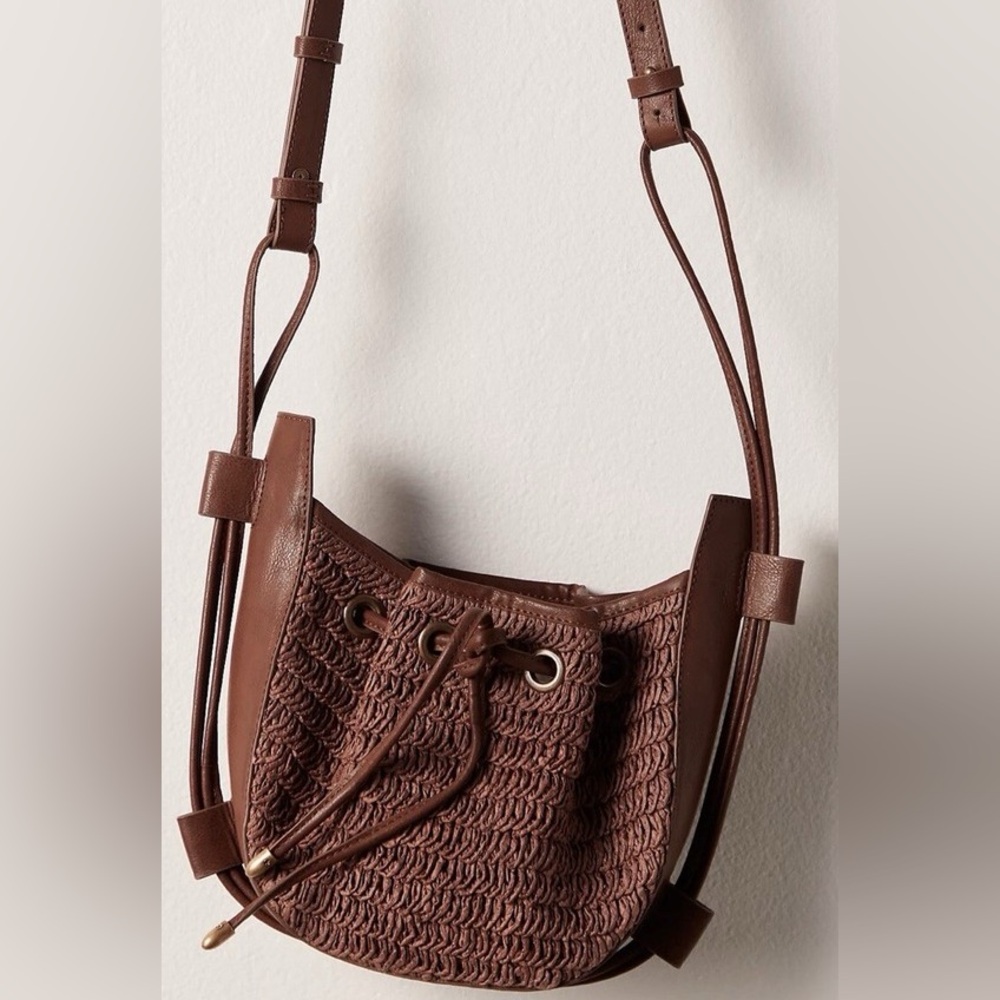 Free People Brown Woven Brown Crossbody Bag NWOT - Picture 6 of 9